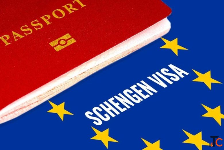 Schengen Travel Visa Essentials for International Holiday Travelers