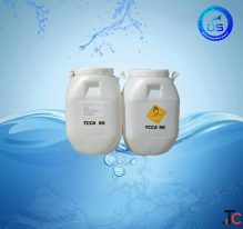 Choose the Right Chemicals for Effective Pool Maintenance