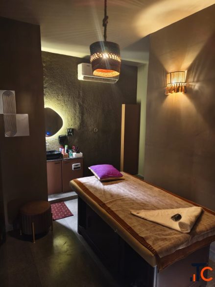 Eden Spa In Malad