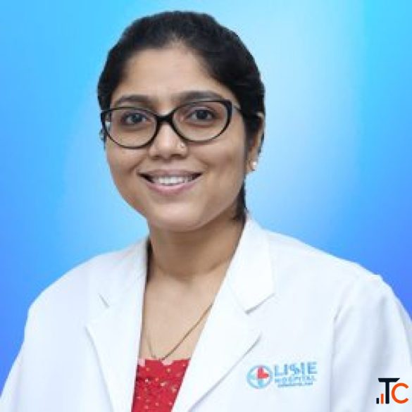Dr. Priyanka Singh - Breast and Endocrine surgeon