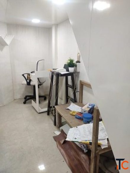 Furnished Office Space on Rent in Kandivali West