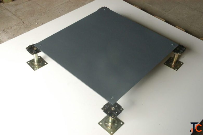 Laminated Tile Raised Flooring Solutions - Inner Space