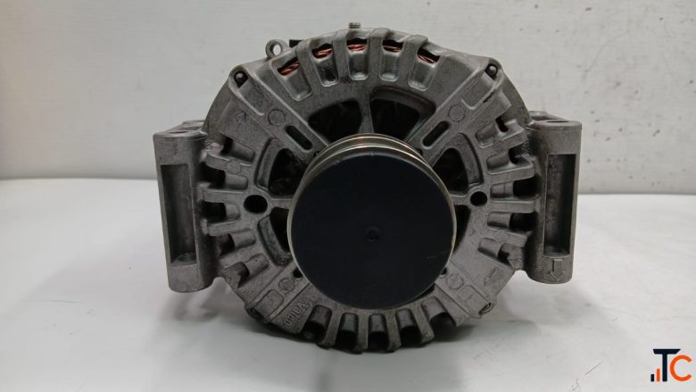 MERCEDES BENZ W253 GLC43AMG 2017 ALTERNATOR GENERATOR 200A A0009068706