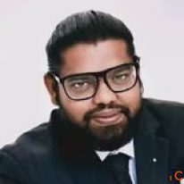 Best spine Doctor in Mumbai - Dr. Raj Sakhrekar