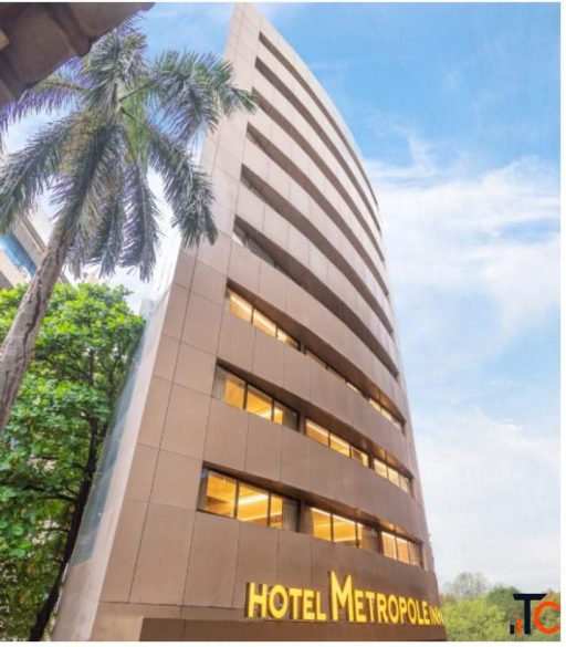 Find the Best Hotels Near International Airport Mumbai - Hotel MetroPole Inn