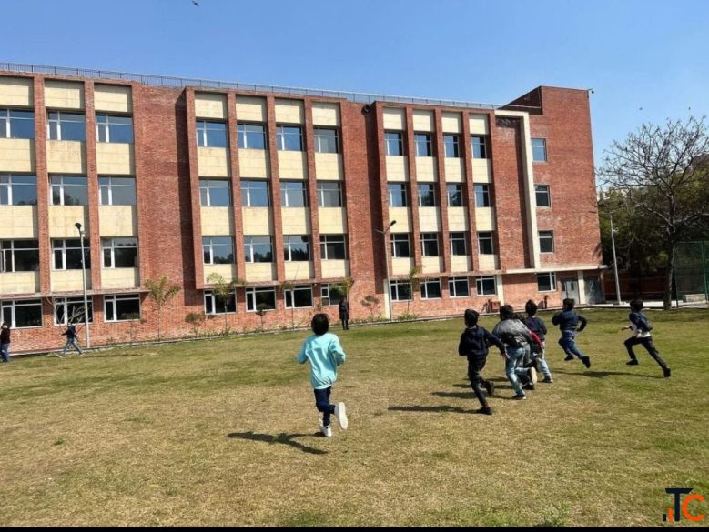 Schools in Pitampura HRM Global School