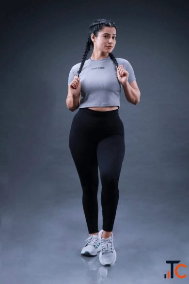 Crop Top for Women - Stylish Activewear for Fitness Coitonic