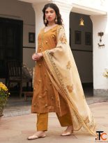 Upgrade Your Wardrobe with The Loom - Ethnic Wear Sale