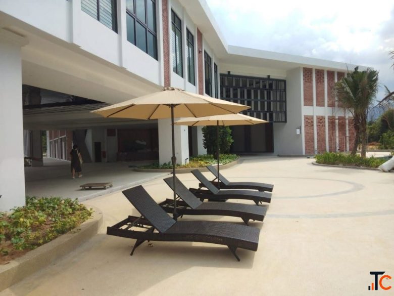PREMIUM OUTDOOR PARASOLS FOR EVERY SPACE