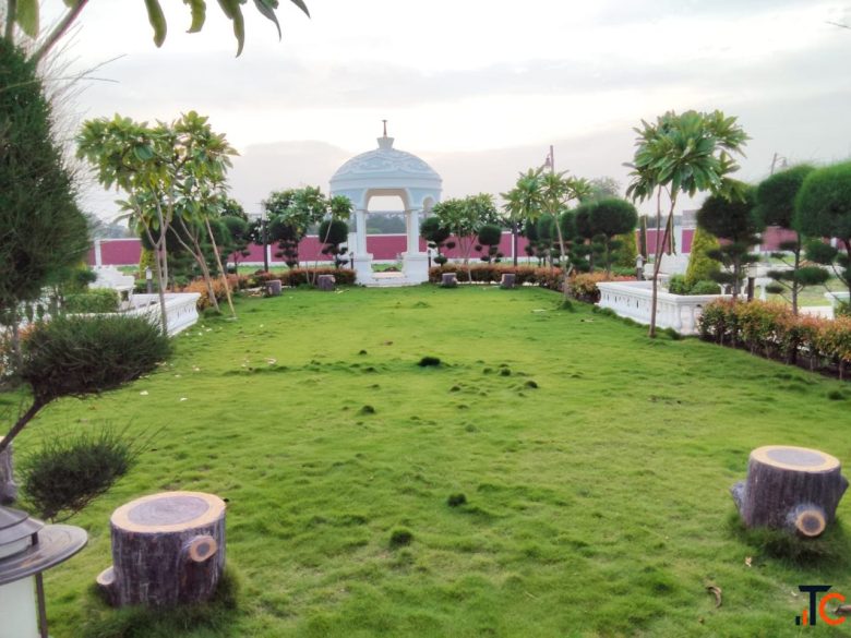Taj residency plots Size 1350 Sq.ft